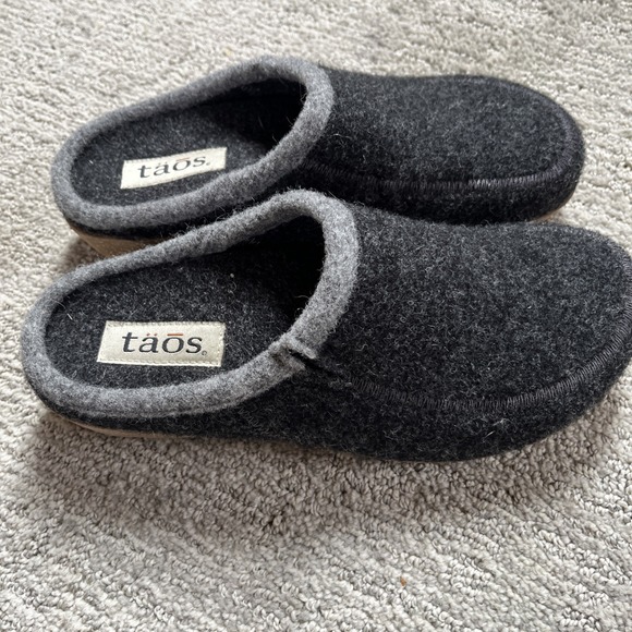 Taos Woollery Clogs Women's Charcoal Wool Lined SlipOn Shoes Size US 7-7.5 EU 38 - Picture 3 of 7